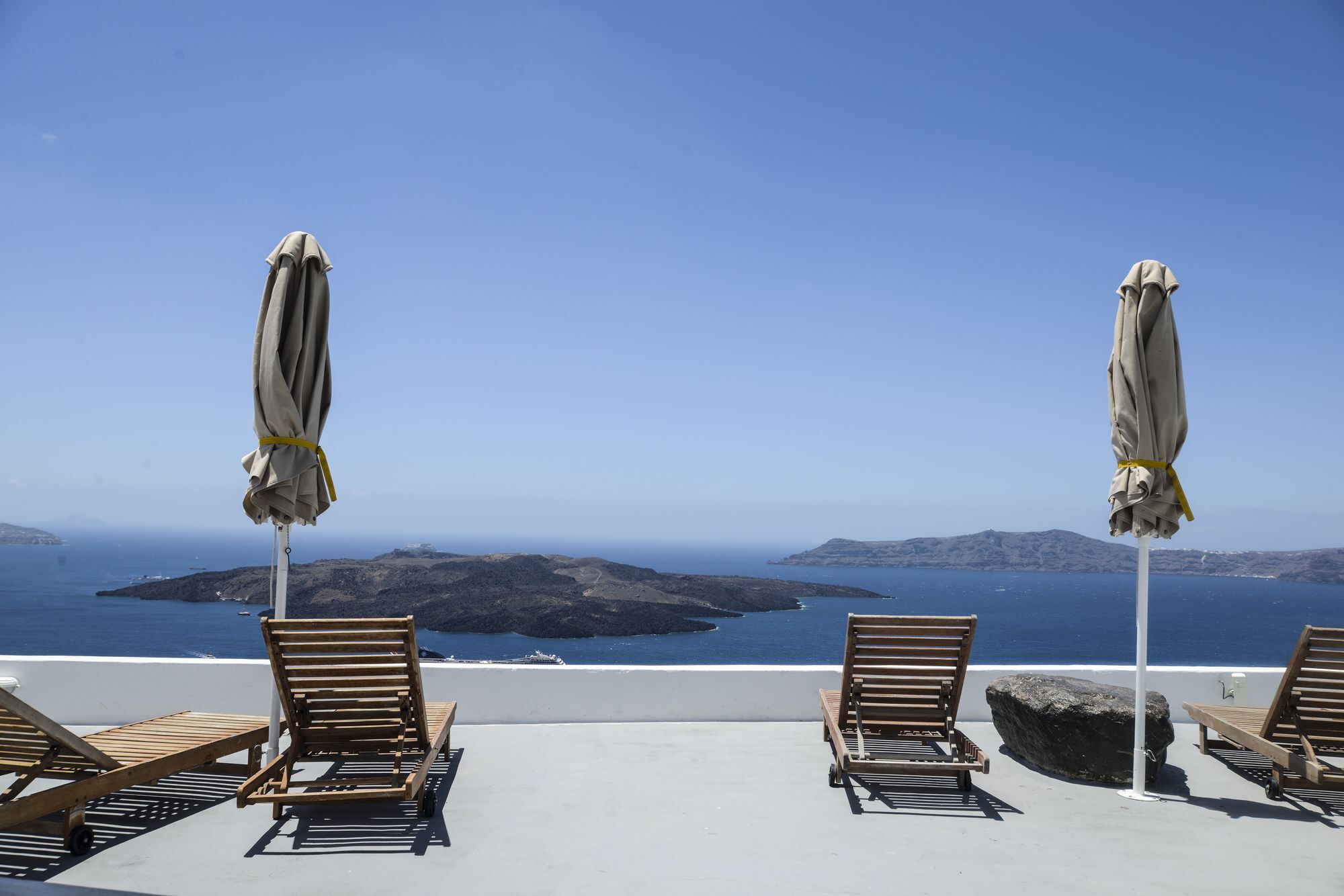 The Last Sunbeam - Adults Only Fira  Exteriér fotografie
